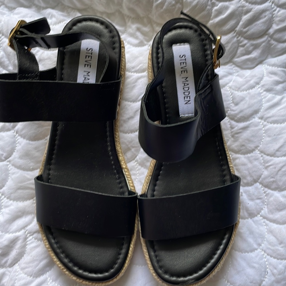Steve Madden 2 in stacked corked platform sandals